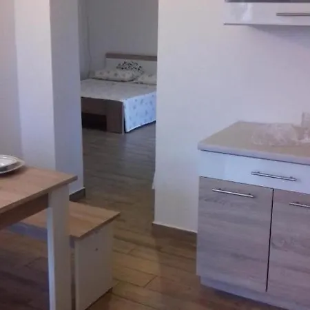 Loli Apartman