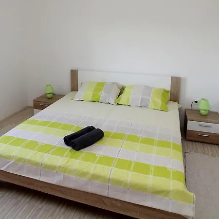 Loli Apartman *