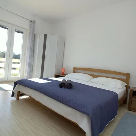 Apartman Loli *