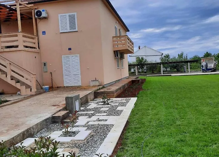 Loli Apartamento Ugljan